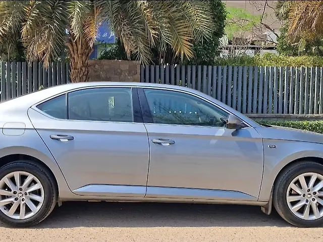 Used 2017 Skoda Superb in Delhi