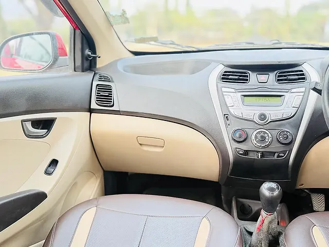 Used Hyundai Eon Sportz in Guwahati