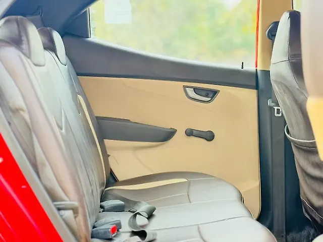 Used Hyundai Eon Sportz in Guwahati