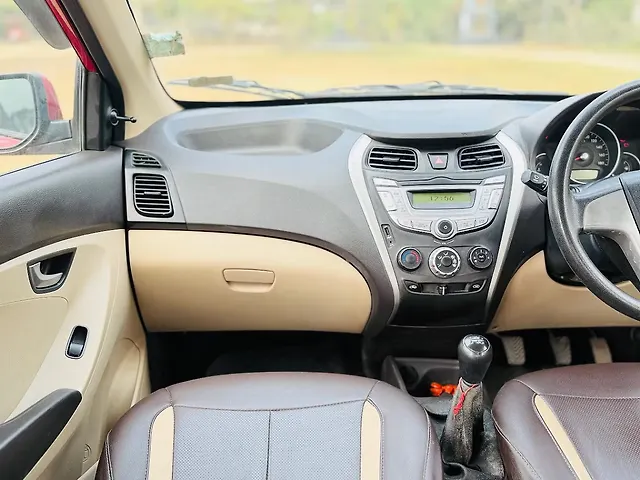 Used Hyundai Eon Sportz in Guwahati