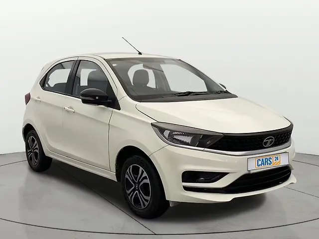 Used 2023 Tata Tiago in Lucknow