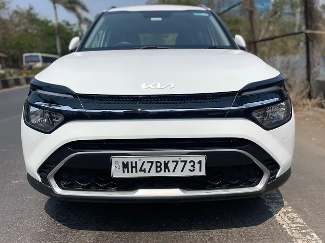 Used 2023 Kia Carens in Mumbai