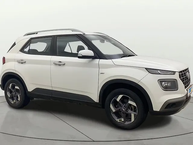 Used 2022 Hyundai Venue in Hyderabad