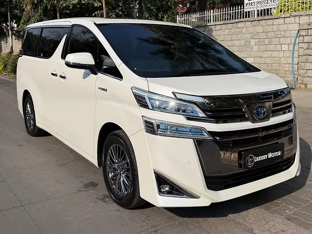 Used 2023 Toyota Vellfire in Bangalore