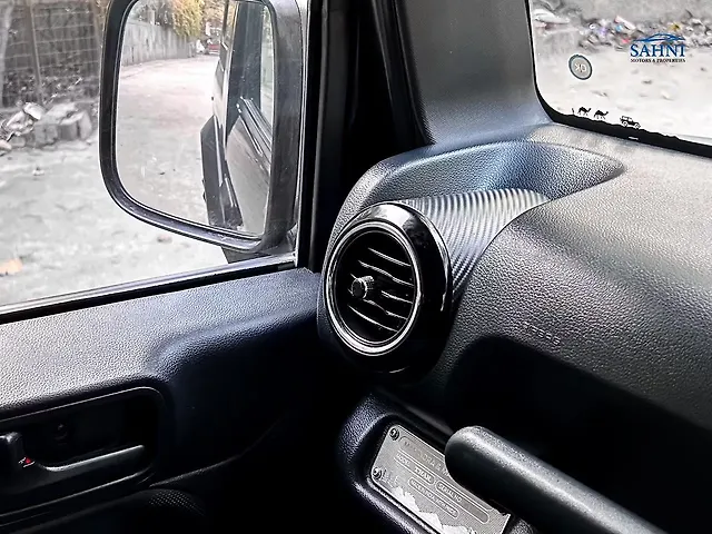 Used Mahindra Thar [2020-2025] LX Hard Top Petrol AT RWD in Delhi
