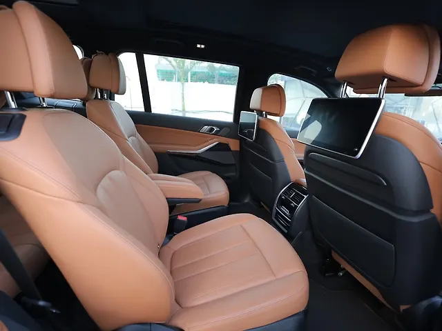 Used BMW X7 [2019-2023] xDrive40i M Sport (Petrol) in Dehradun