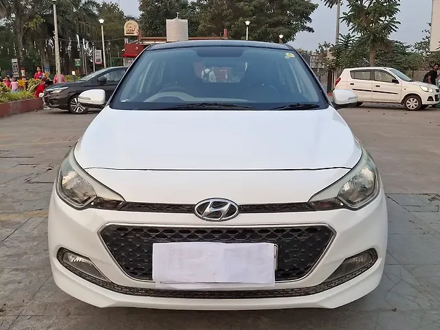 Used 2017 Hyundai Elite i20 in Surat Used 2017 Hyundai Elite i20 in Surat