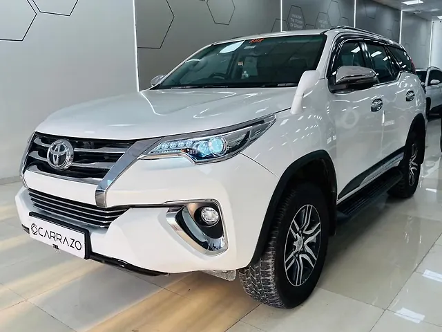 Used Toyota Fortuner [2016-2021] 2.8 4x2 MT in Pune