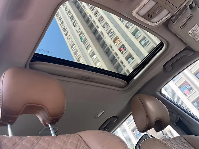 Used Mahindra XUV500 W11 [2018-2020] in Surat