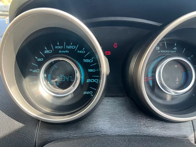Used Mahindra XUV500 W11 [2018-2020] in Surat