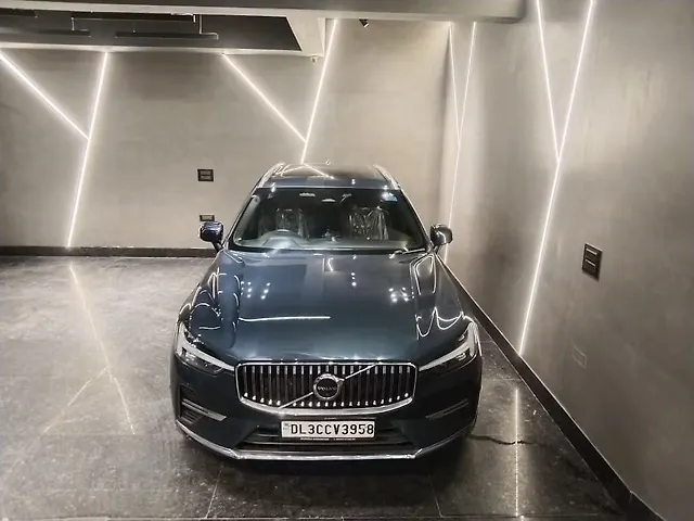 Used 2022 Volvo XC60 in Delhi