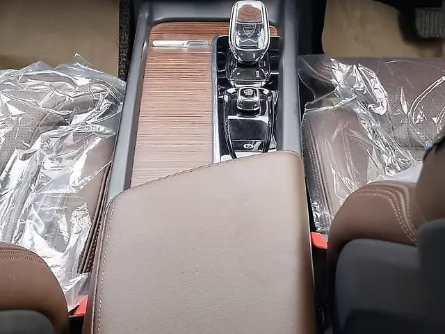 Used Volvo XC60 [2022-2025] B5 Ultimate [2022-2023] in Delhi