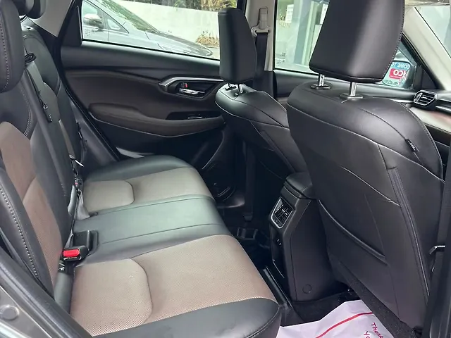Used Toyota Urban Cruiser Hyryder V Hybrid [2023-2025] in Chandigarh