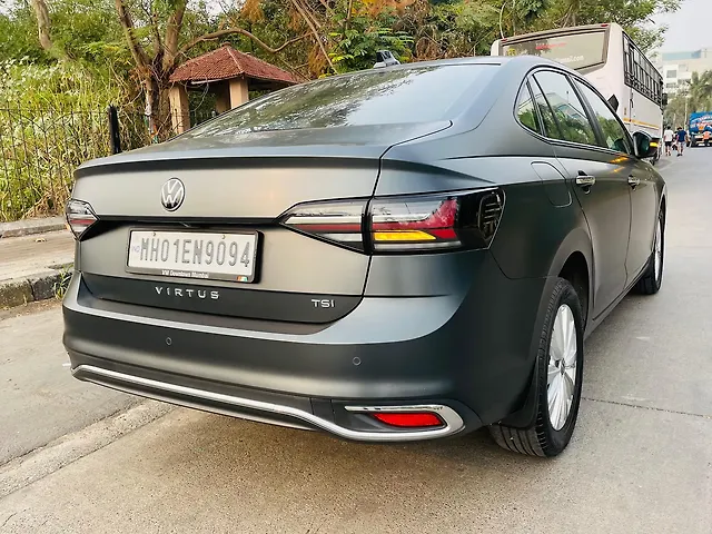 Used Volkswagen Virtus Highline Petrol 1.0L Turbo Automatic (TC) in Mumbai