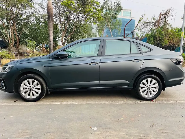 Used Volkswagen Virtus Highline Petrol 1.0L Turbo Automatic (TC) in Mumbai
