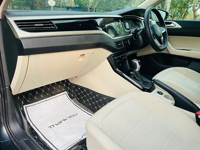 Used Volkswagen Virtus Highline Petrol 1.0L Turbo Automatic (TC) in Mumbai