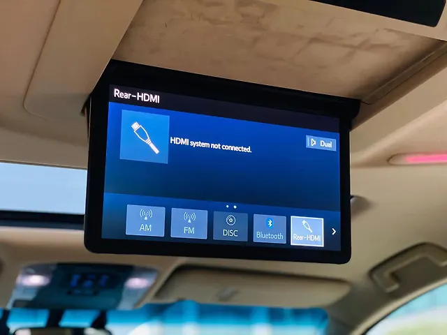 Used Toyota Vellfire VIP – Executive Lounge Hybrid (Electric + Petrol) Automatic in Delhi