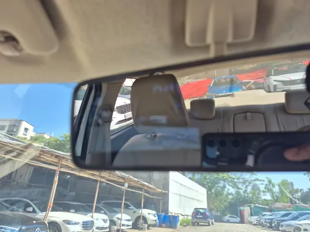 Used Maruti Suzuki Dzire [2017-2020] ZXi AMT in Mumbai