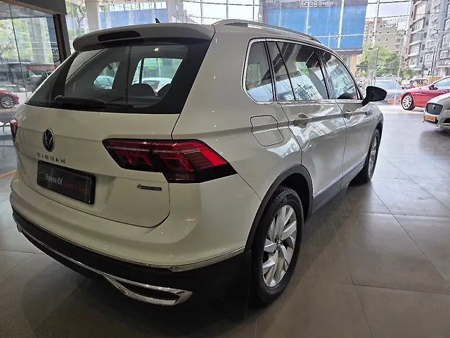 Used Volkswagen Tiguan Elegance 2.0 TSI DSG [2021] in Hyderabad
