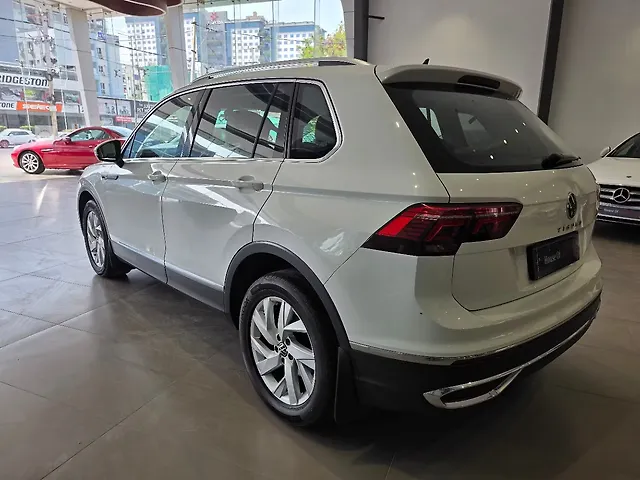 Used Volkswagen Tiguan Elegance 2.0 TSI DSG [2021] in Hyderabad