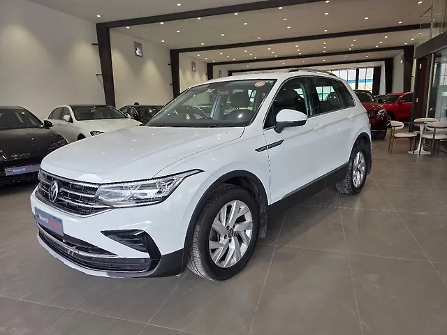 Used Volkswagen Tiguan Elegance 2.0 TSI DSG [2021] in Hyderabad