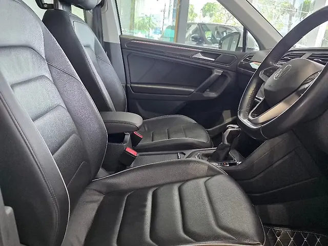 Used Volkswagen Tiguan Elegance 2.0 TSI DSG [2021] in Hyderabad