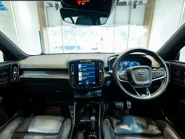 Used Volvo XC40 [2018-2022] T4 R-Design in Kolkata