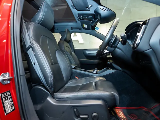 Used Volvo XC40 [2018-2022] T4 R-Design in Kolkata