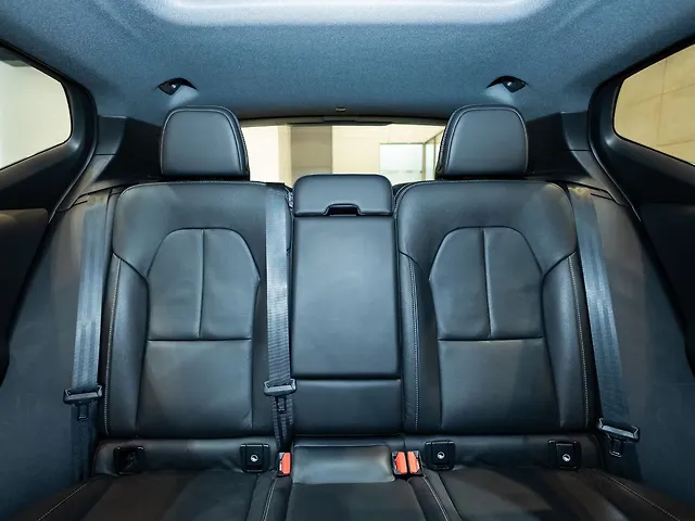 Used Volvo XC40 [2018-2022] T4 R-Design in Kolkata