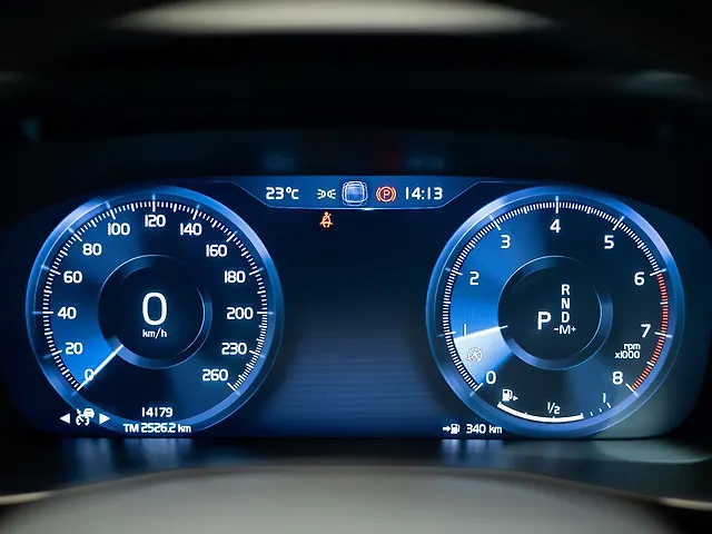 Used Volvo XC40 [2018-2022] T4 R-Design in Kolkata