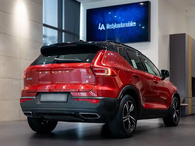 Used Volvo XC40 [2018-2022] T4 R-Design in Kolkata