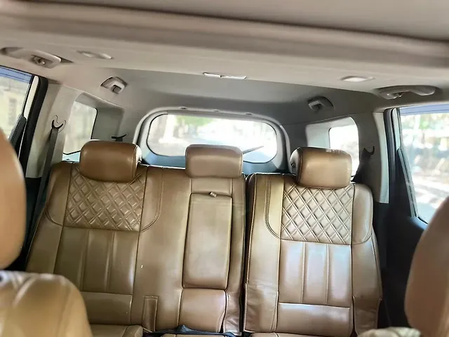 Used Mahindra XUV500 W11 AT in Raipur