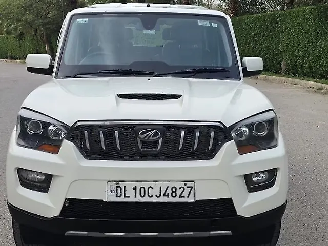 Used 2017 Mahindra Scorpio in Delhi