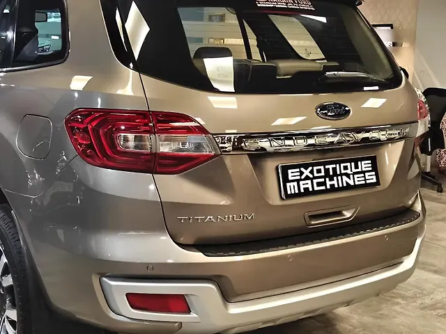 Used Ford Endeavour Titanium Plus 2.0 4x2 AT in Lucknow
