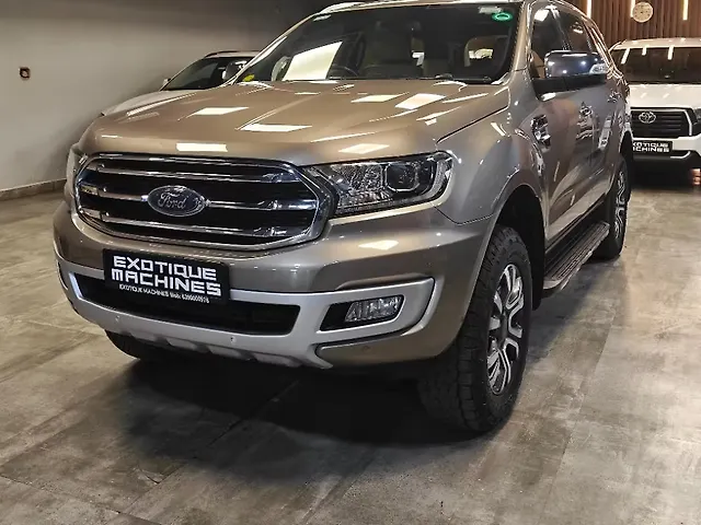Used Ford Endeavour Titanium Plus 2.0 4x2 AT in Lucknow