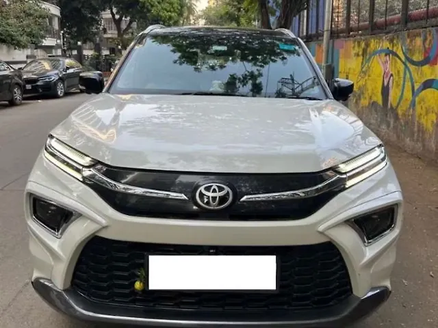 Used 2023 Toyota Urban Cruiser Hyryder in Delhi