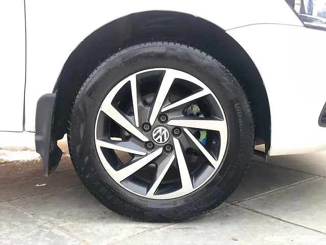 Used Volkswagen Polo Comfortline 1.0L (P) [2019-2020] in Kheda