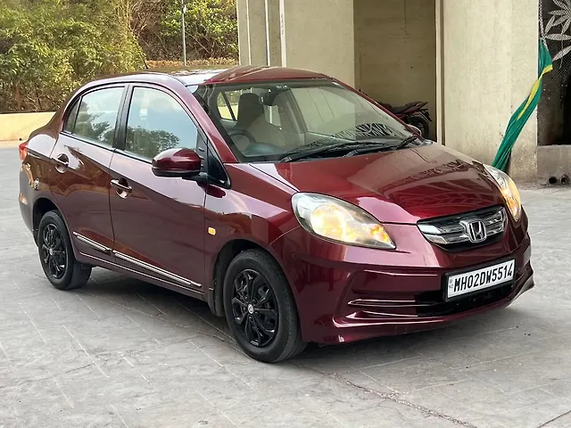 Used 2015 Honda Amaze in Raigad