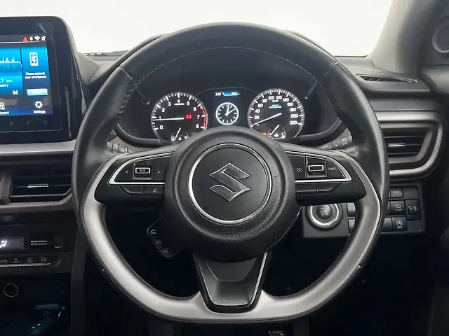 Used Maruti Suzuki Brezza Zxi Plus Petrol Manual Dual Tone in Mohali