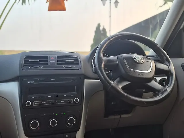 Used Skoda Yeti [2010-2014] Active 2.0 TDI CR 4x2 in Surat