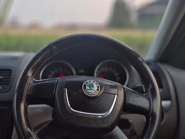 Used Skoda Yeti [2010-2014] Active 2.0 TDI CR 4x2 in Surat