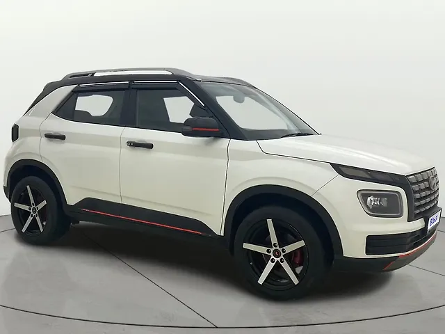 Used 2023 Hyundai Venue in Delhi