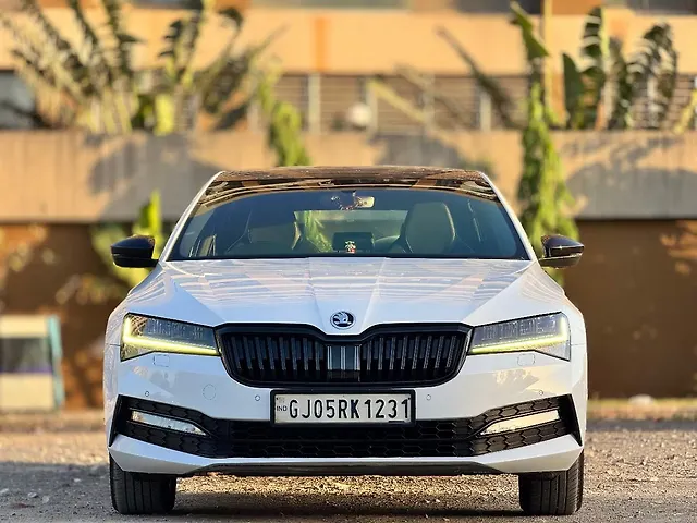 Used 2020 Skoda Superb in Surat