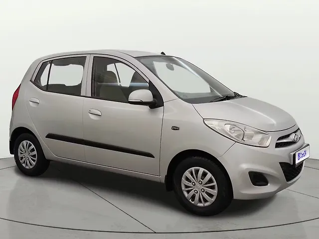 Used 2013 Hyundai i10 in Pune