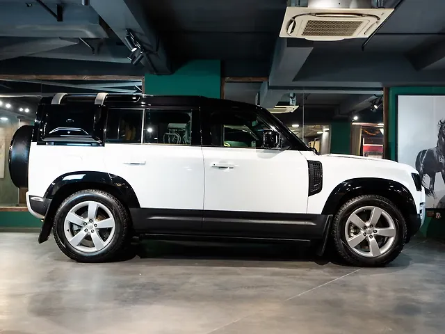 Used Land Rover Defender 110 HSE 2.0 Petrol in Delhi