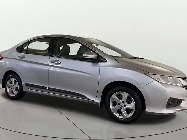 Used 2015 Honda City in Delhi
