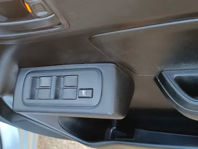 Used Maruti Suzuki Swift [2021-2024] VXi in Madurai