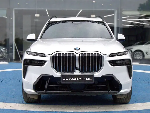Used 2023 BMW X7 in Dehradun