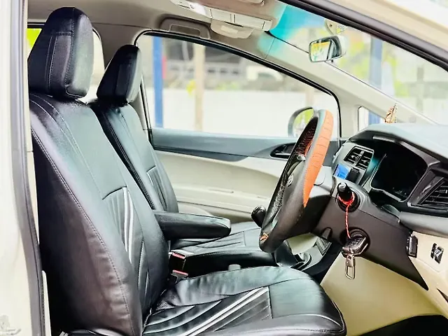 Used Mahindra Marazzo M2 Diesel Turbo Manual 8 STR in Guwahati Used Mahindra Marazzo M2 Diesel Turbo Manual 8 STR in Guwahati