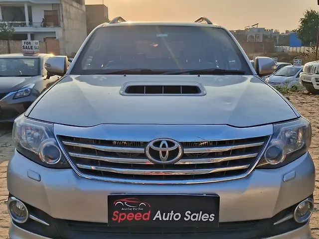 Used 2012 Toyota Fortuner in Lucknow